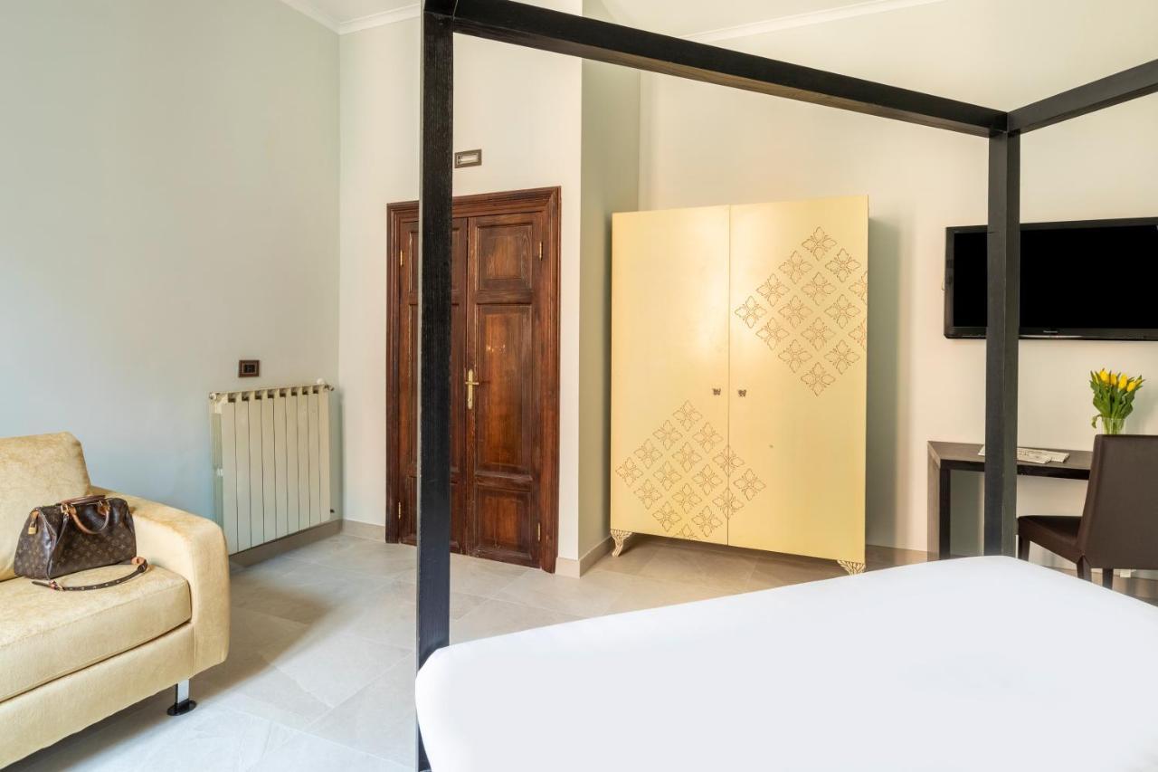 Deza Casa Vacanze Nazionale Joy โรม ภายนอก รูปภาพ