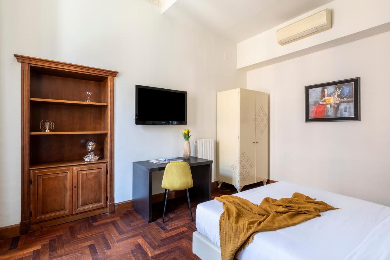 Deza Casa Vacanze Nazionale Joy โรม ภายนอก รูปภาพ