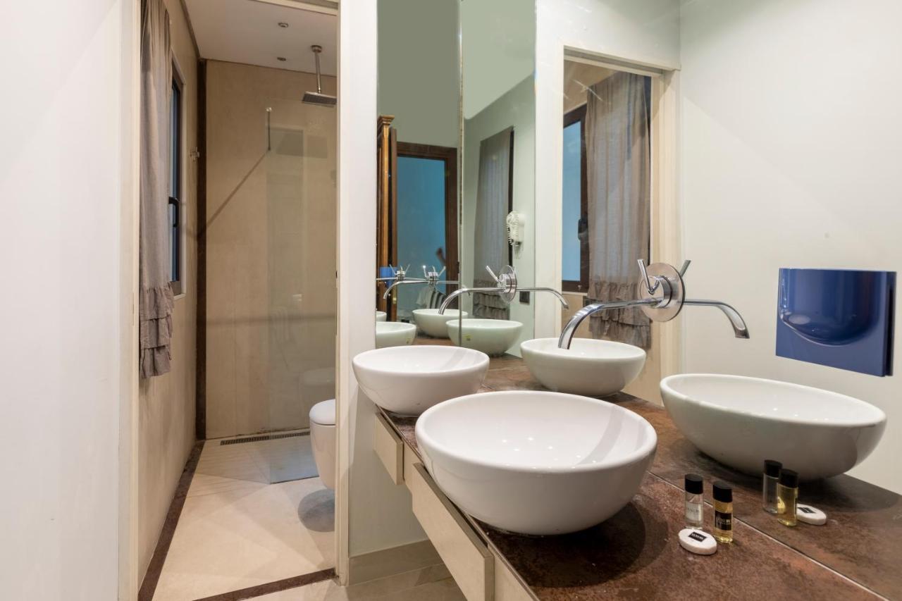 Deza Casa Vacanze Nazionale Joy โรม ภายนอก รูปภาพ