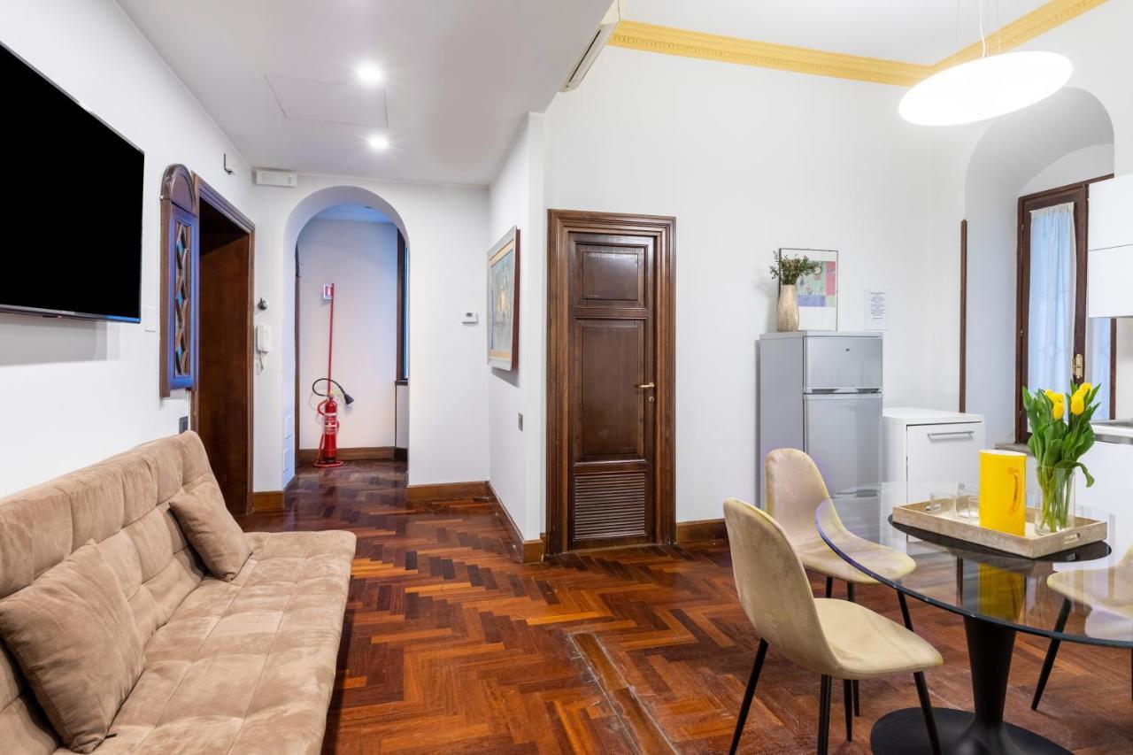 Deza Casa Vacanze Nazionale Joy โรม ภายนอก รูปภาพ